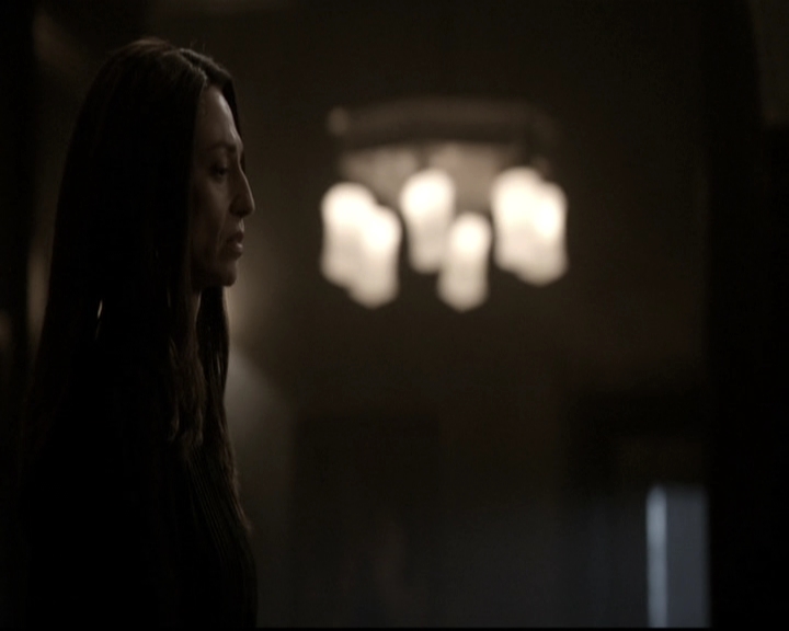 VampireDiariesWorld_dot_nl-TheOriginals_2x18NightHasAThousandEyes1619.jpg