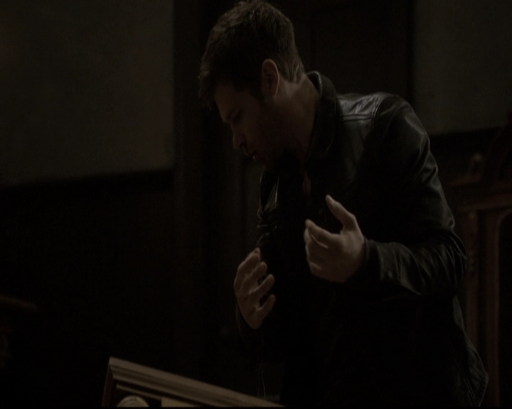 VampireDiariesWorld_dot_nl-TheOriginals_2x18NightHasAThousandEyes1703.jpg