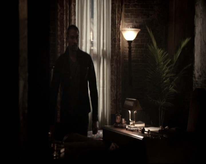 VampireDiariesWorld_dot_nl-TheOriginals_2x18NightHasAThousandEyes1733.jpg