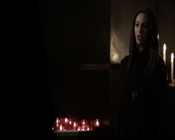 VampireDiariesWorld_dot_nl-TheOriginals_2x18NightHasAThousandEyes1805.jpg