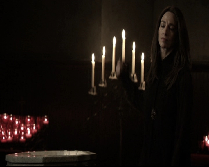 VampireDiariesWorld_dot_nl-TheOriginals_2x18NightHasAThousandEyes1817.jpg