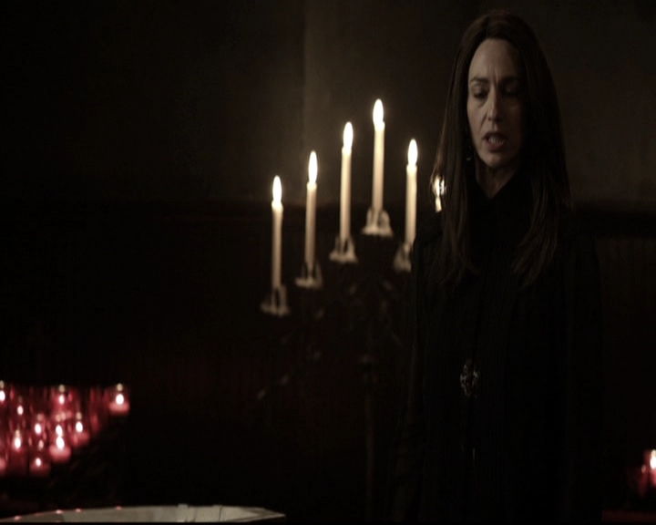 VampireDiariesWorld_dot_nl-TheOriginals_2x18NightHasAThousandEyes1821.jpg