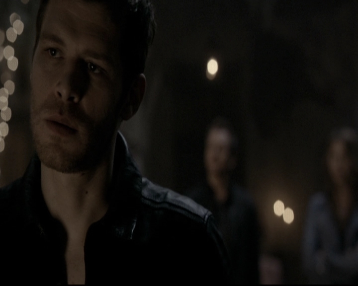 VampireDiariesWorld_dot_nl-TheOriginals_2x18NightHasAThousandEyes1953.jpg