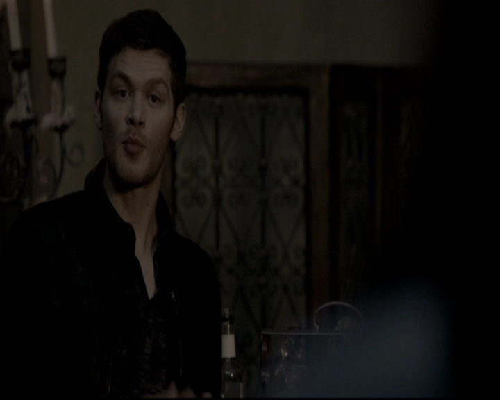 VampireDiariesWorld_dot_nl-TheOriginals_2x18NightHasAThousandEyes2015.jpg