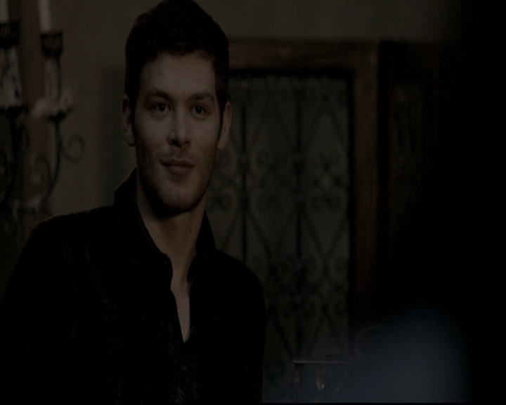 VampireDiariesWorld_dot_nl-TheOriginals_2x18NightHasAThousandEyes2020.jpg