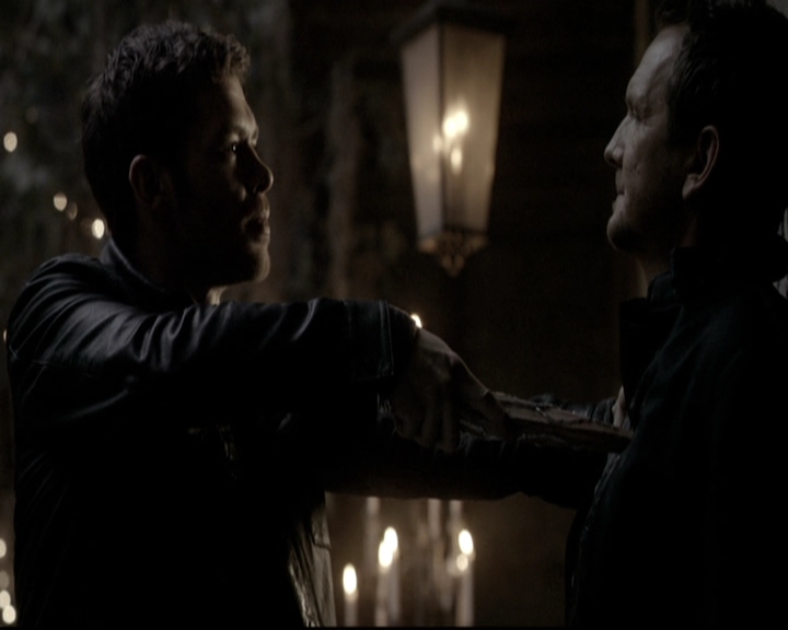 VampireDiariesWorld_dot_nl-TheOriginals_2x18NightHasAThousandEyes2040.jpg