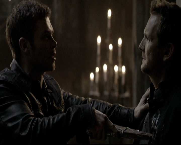 VampireDiariesWorld_dot_nl-TheOriginals_2x18NightHasAThousandEyes2057.jpg