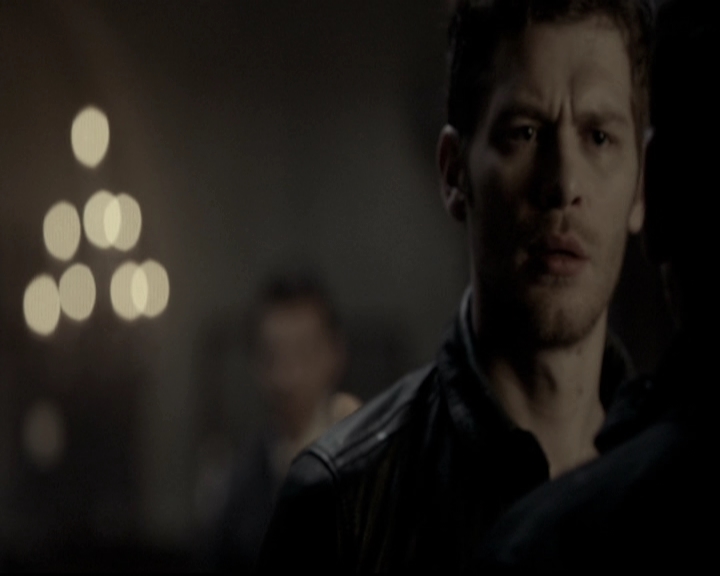 VampireDiariesWorld_dot_nl-TheOriginals_2x18NightHasAThousandEyes2110.jpg