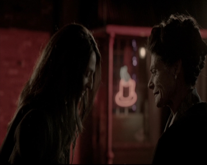 VampireDiariesWorld_dot_nl-TheOriginals_2x18NightHasAThousandEyes2204.jpg