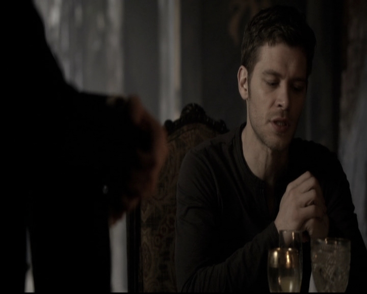 VampireDiariesWorld_dot_nl-TheOriginals_2x19WhenTheLeveeBreaks0028.jpg