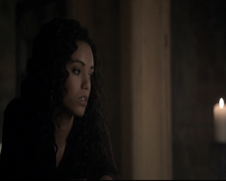 VampireDiariesWorld_dot_nl-TheOriginals_2x19WhenTheLeveeBreaks0034.jpg