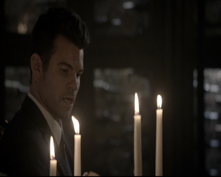 VampireDiariesWorld_dot_nl-TheOriginals_2x19WhenTheLeveeBreaks0068.jpg