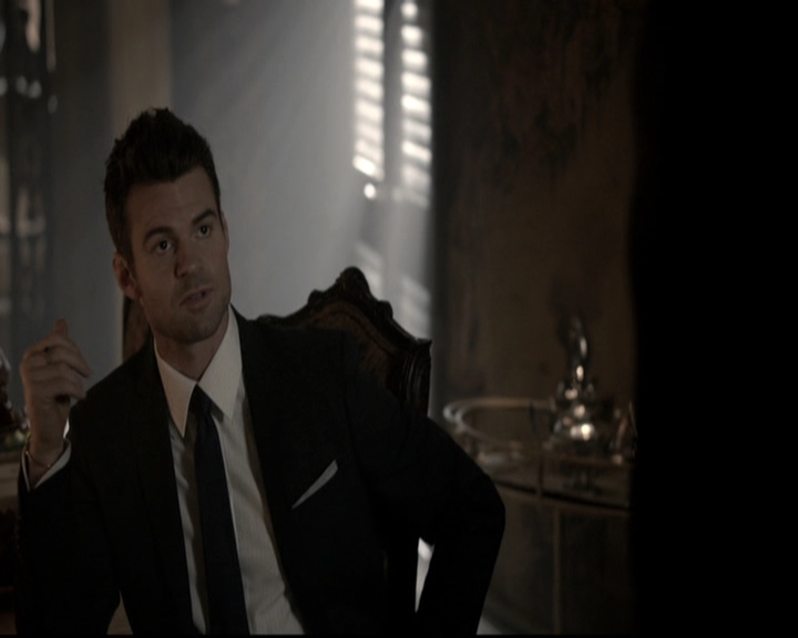 VampireDiariesWorld_dot_nl-TheOriginals_2x19WhenTheLeveeBreaks0071.jpg