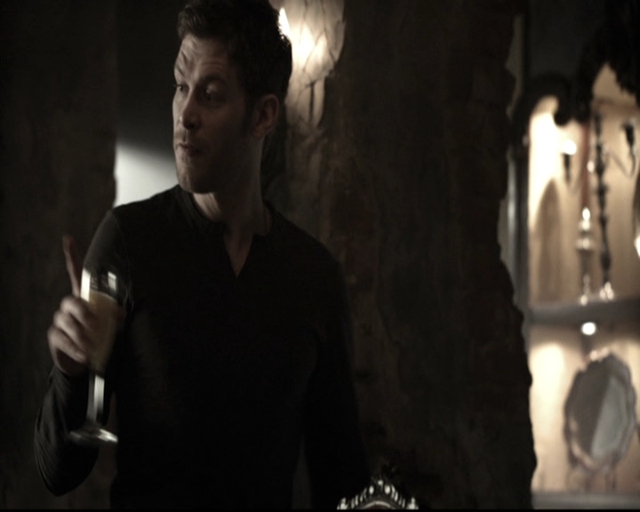 VampireDiariesWorld_dot_nl-TheOriginals_2x19WhenTheLeveeBreaks0076.jpg