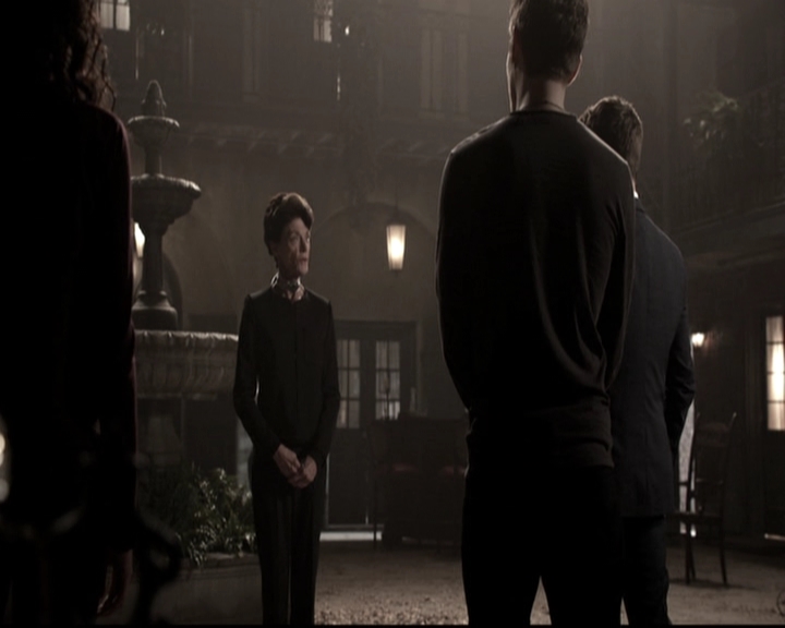 VampireDiariesWorld_dot_nl-TheOriginals_2x19WhenTheLeveeBreaks0122.jpg