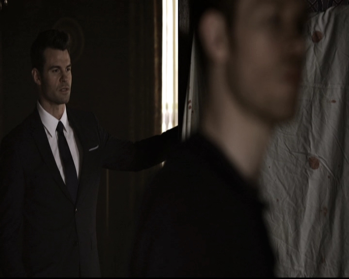 VampireDiariesWorld_dot_nl-TheOriginals_2x19WhenTheLeveeBreaks0410.jpg