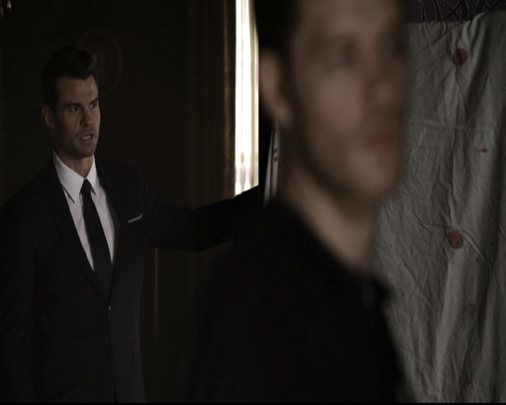 VampireDiariesWorld_dot_nl-TheOriginals_2x19WhenTheLeveeBreaks0411.jpg