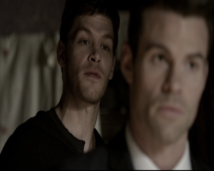 VampireDiariesWorld_dot_nl-TheOriginals_2x19WhenTheLeveeBreaks0424.jpg