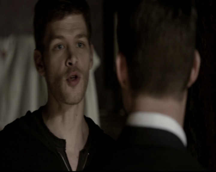 VampireDiariesWorld_dot_nl-TheOriginals_2x19WhenTheLeveeBreaks0430.jpg