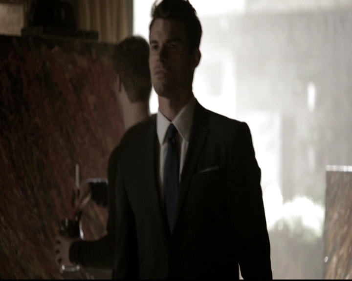 VampireDiariesWorld_dot_nl-TheOriginals_2x19WhenTheLeveeBreaks0458.jpg