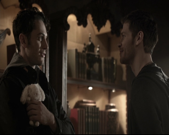 VampireDiariesWorld_dot_nl-TheOriginals_2x19WhenTheLeveeBreaks0536.jpg