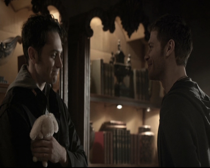 VampireDiariesWorld_dot_nl-TheOriginals_2x19WhenTheLeveeBreaks0538.jpg