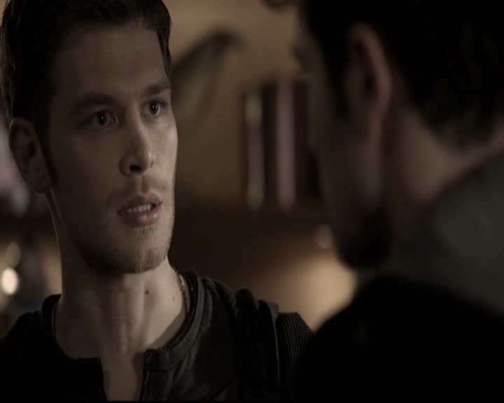 VampireDiariesWorld_dot_nl-TheOriginals_2x19WhenTheLeveeBreaks0552.jpg