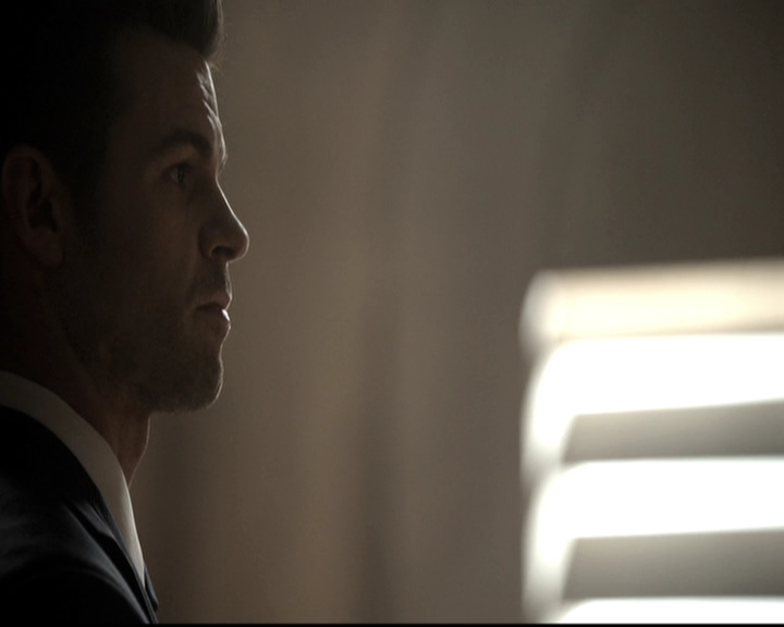 VampireDiariesWorld_dot_nl-TheOriginals_2x19WhenTheLeveeBreaks0787.jpg