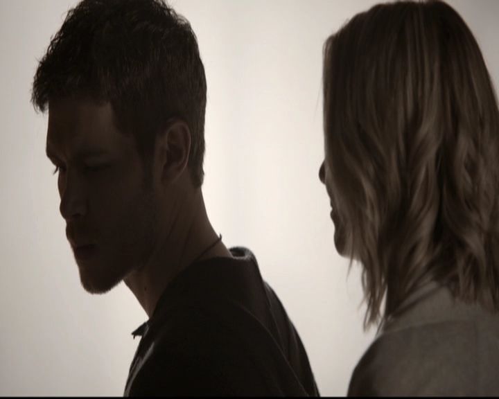 VampireDiariesWorld_dot_nl-TheOriginals_2x19WhenTheLeveeBreaks0882.jpg