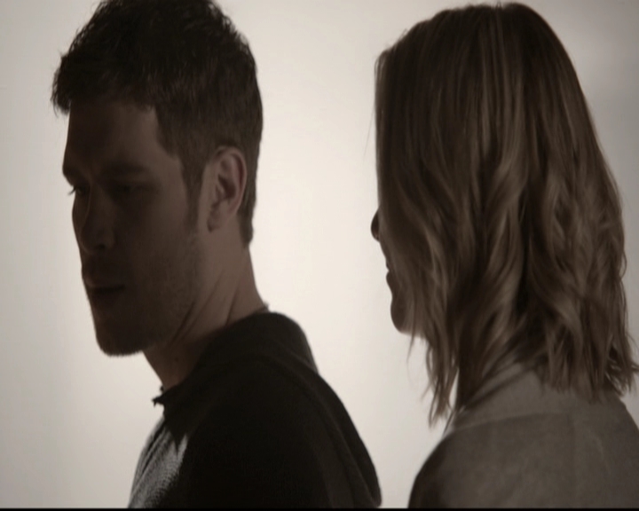 VampireDiariesWorld_dot_nl-TheOriginals_2x19WhenTheLeveeBreaks0884.jpg