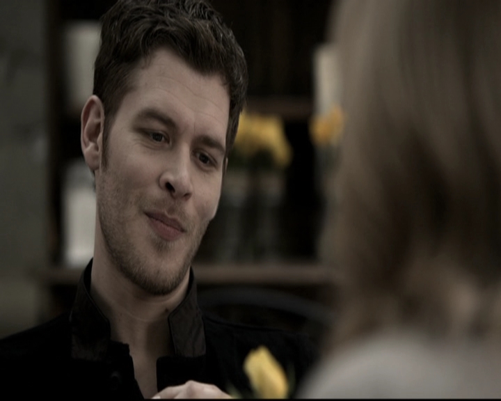 VampireDiariesWorld_dot_nl-TheOriginals_2x19WhenTheLeveeBreaks1112.jpg