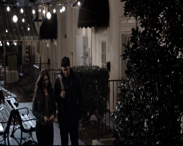 VampireDiariesWorld_dot_nl-TheOriginals_2x19WhenTheLeveeBreaks1733.jpg