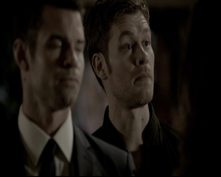 VampireDiariesWorld_dot_nl-TheOriginals_2x19WhenTheLeveeBreaks1861.jpg