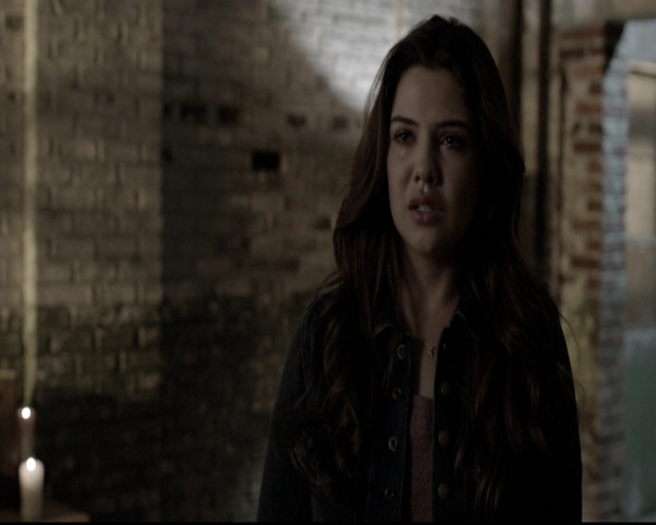 VampireDiariesWorld_dot_nl-TheOriginals_2x19WhenTheLeveeBreaks1905.jpg