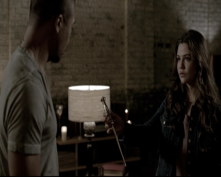 VampireDiariesWorld_dot_nl-TheOriginals_2x19WhenTheLeveeBreaks1928.jpg