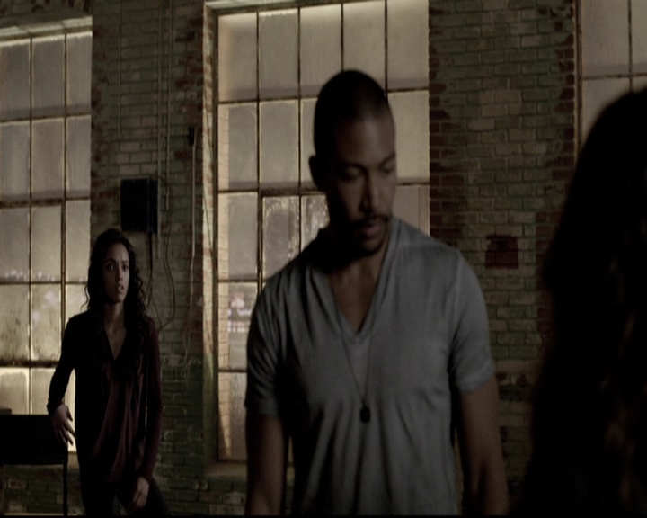 VampireDiariesWorld_dot_nl-TheOriginals_2x19WhenTheLeveeBreaks1930.jpg