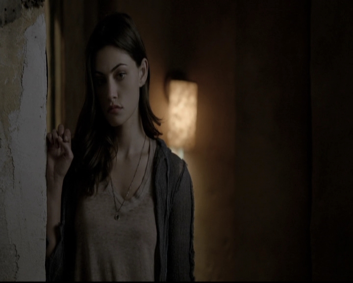 VampireDiariesWorld_dot_nl-TheOriginals_2x19WhenTheLeveeBreaks1965.jpg