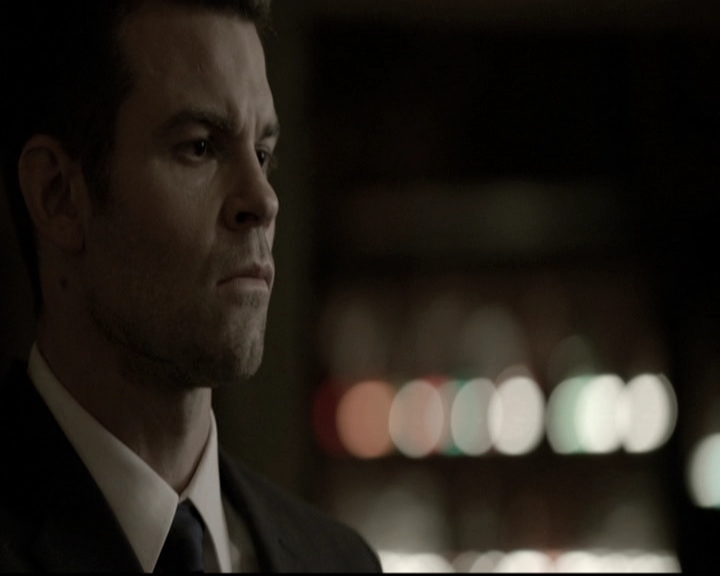 VampireDiariesWorld_dot_nl-TheOriginals_2x19WhenTheLeveeBreaks2025.jpg