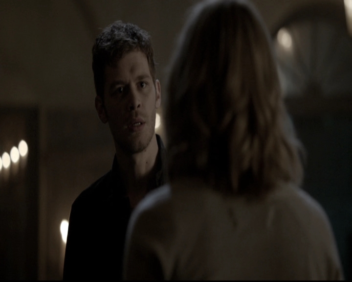 VampireDiariesWorld_dot_nl-TheOriginals_2x19WhenTheLeveeBreaks2039.jpg