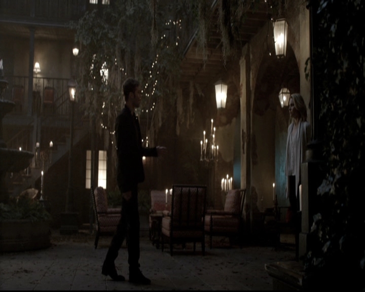 VampireDiariesWorld_dot_nl-TheOriginals_2x19WhenTheLeveeBreaks2049.jpg