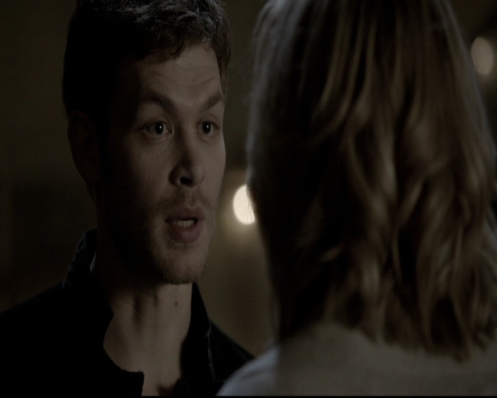 VampireDiariesWorld_dot_nl-TheOriginals_2x19WhenTheLeveeBreaks2122.jpg