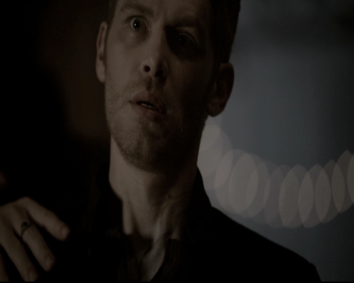 VampireDiariesWorld_dot_nl-TheOriginals_2x19WhenTheLeveeBreaks2234.jpg