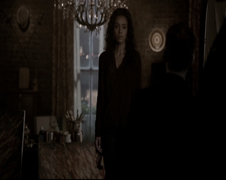 VampireDiariesWorld_dot_nl-TheOriginals_2x19WhenTheLeveeBreaks2238.jpg