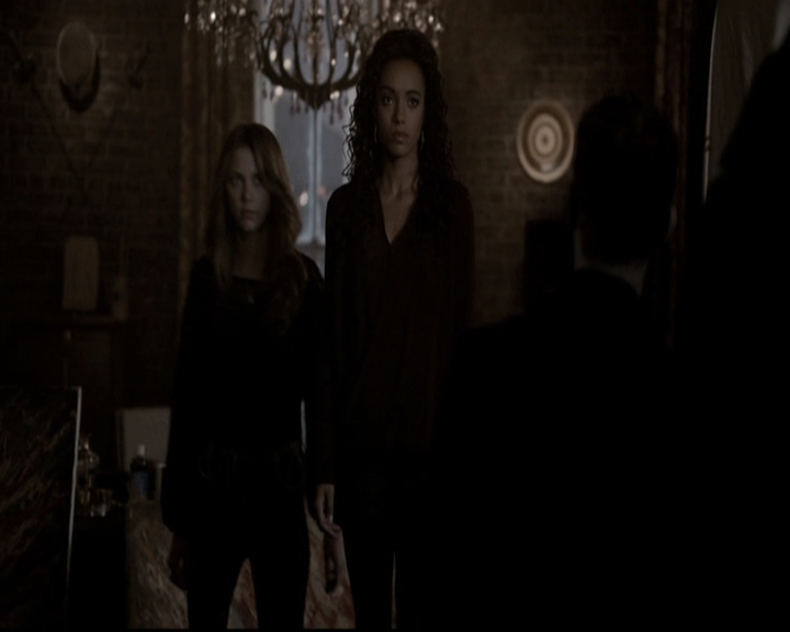 VampireDiariesWorld_dot_nl-TheOriginals_2x19WhenTheLeveeBreaks2239.jpg