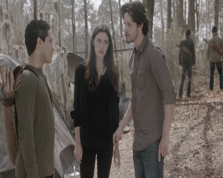 VampireDiariesWorld-dot-nl_TheOriginals-2x20CityBeneathTheSea-DeletedScenes0056.jpg