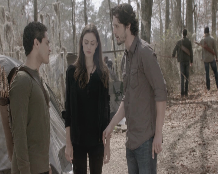 VampireDiariesWorld-dot-nl_TheOriginals-2x20CityBeneathTheSea-DeletedScenes0058.jpg