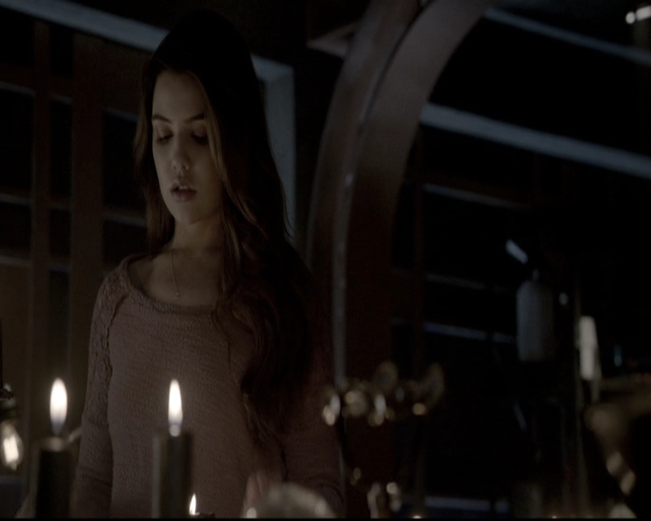 VampireDiariesWorld_dot_nl-TheOriginals_2x20CityBeneathTheSea0037.jpg