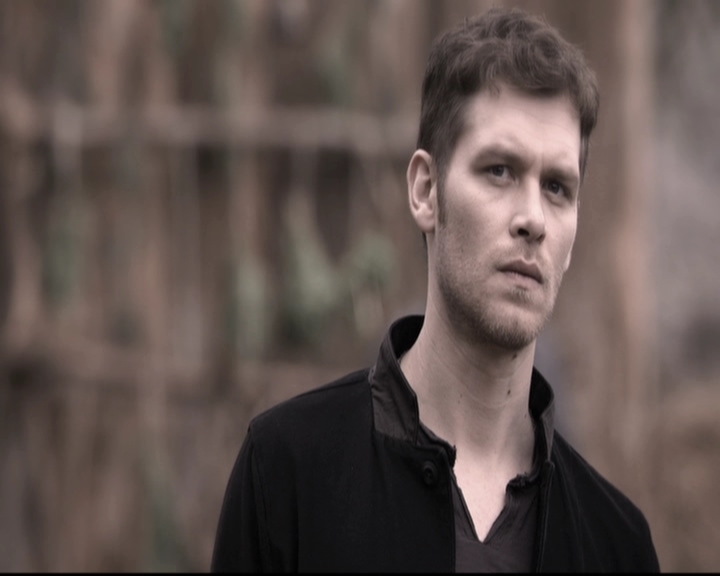 VampireDiariesWorld_dot_nl-TheOriginals_2x20CityBeneathTheSea0131.jpg