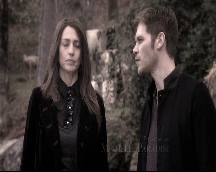 VampireDiariesWorld_dot_nl-TheOriginals_2x20CityBeneathTheSea0187.jpg