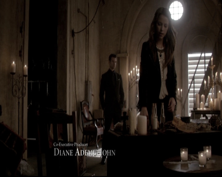 VampireDiariesWorld_dot_nl-TheOriginals_2x20CityBeneathTheSea0208.jpg